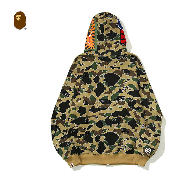 %E6%9C%AA%E6%A0%87%E9%A2%98 1 2.jpg5  2 - BAPE 迷彩WGM字母鯊魚拉鍊衛衣連帽開衫外套 男女同款 綠/紅#品質嚴選